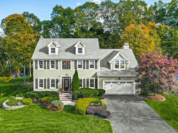 18 Sarenee Circle, Trumbull, CT 06611