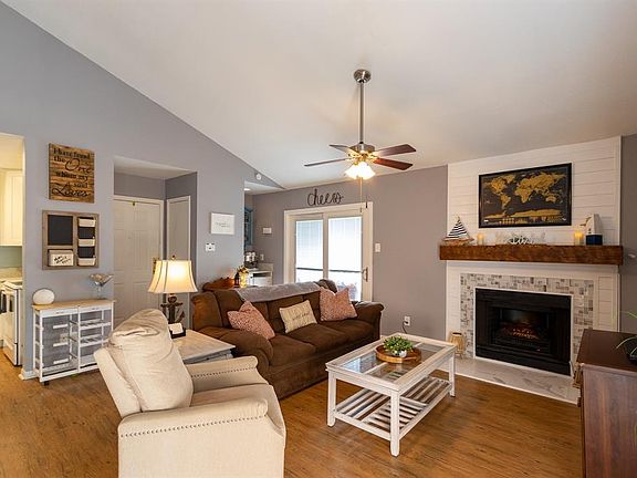 2nd image of 3506 Cove View Blvd APT 412