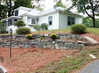 233 Webster St, Hudson, NH 03051