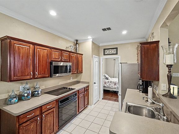 4th image of 519 Hawken Dr