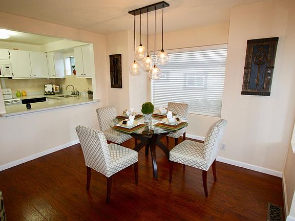 3rd image of 3550 Carter Dr APT 121