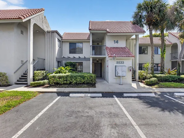 5533 Fairway Park Drive #103, Boynton Beach, FL 33437