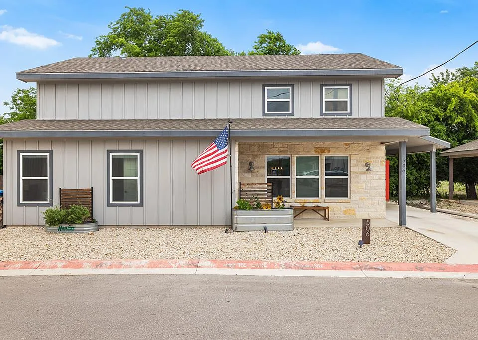 506 Burleson Blvd