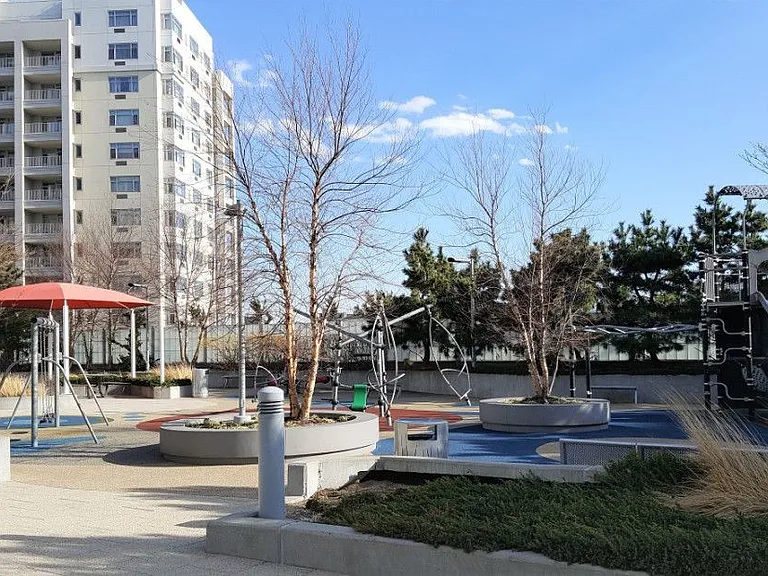 4026 College Point Blvd #17B — Photo 20