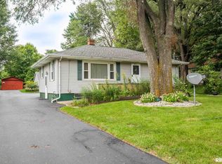 5511 W Farmington Rd, Peoria, IL 61604