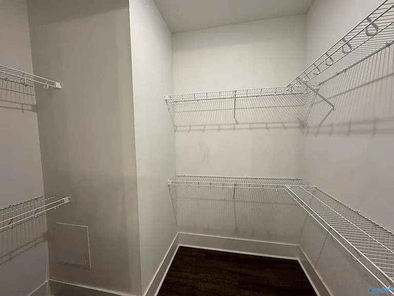 194 Kearny St — Photo 16