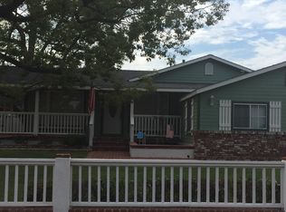1727 S Hannalei Dr, Vista, CA 92083