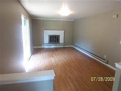 5th image of 32 150th Pl SE