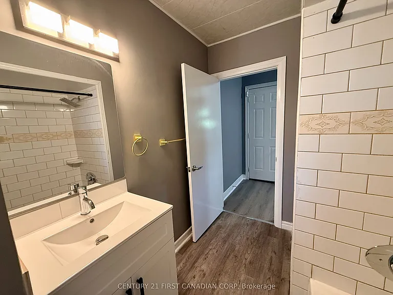 363 Ashland Ave #1 — Photo 13