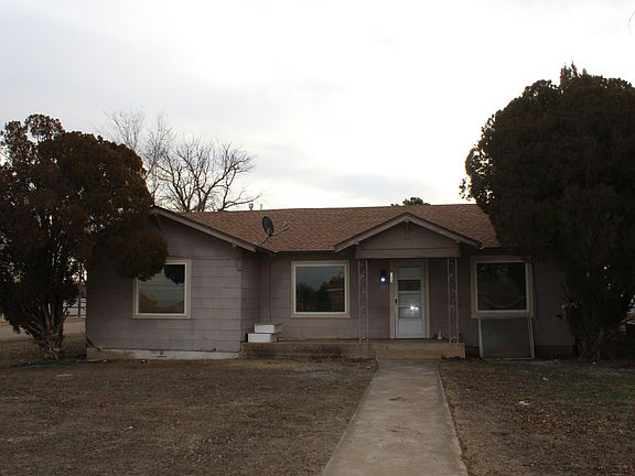 2nd image of 301 Avenue E Ave
