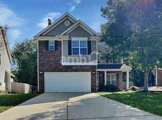 4702 Pine Glen Ct, Greensboro, NC 27410