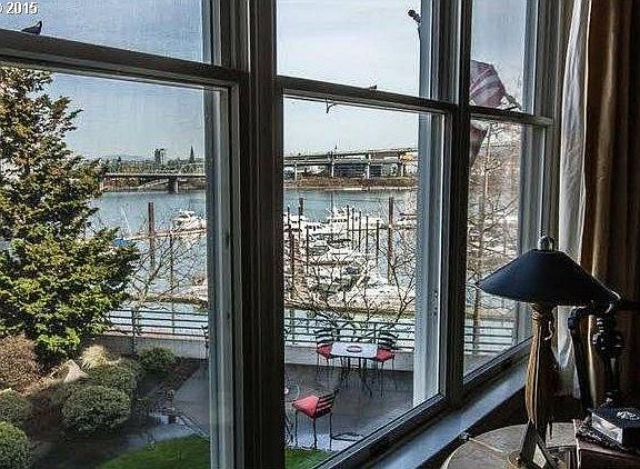 Upper Level River Front Views