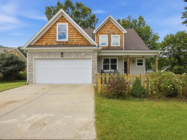 157 Willow Creek Dr, Soddy Daisy, TN 37379