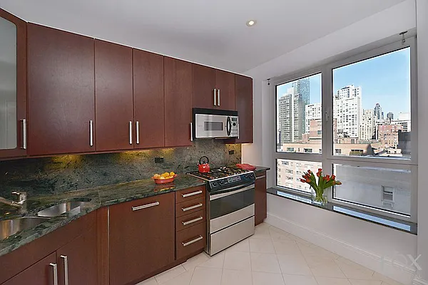 Sold by Fox Residential Group | media 4