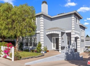 1913 Harriman Ln #1, Redondo Beach, CA 90278