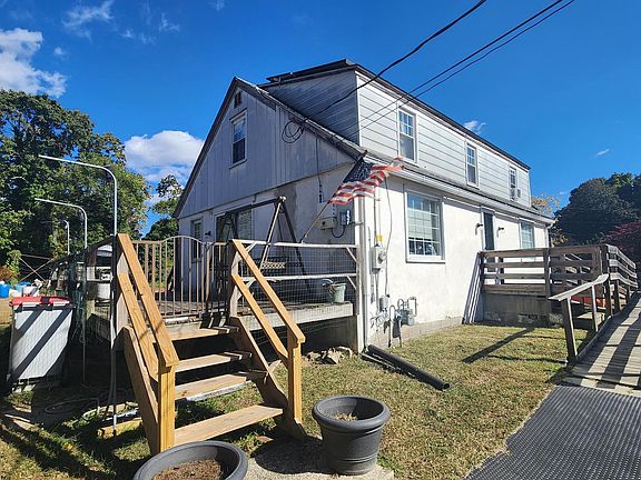 2nd image of 730 E Butler Ave