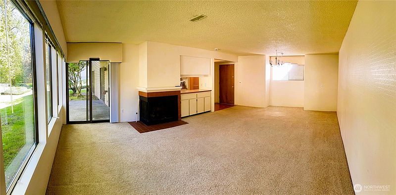 3rd image of 1101 Bellefield Park Lane #1103