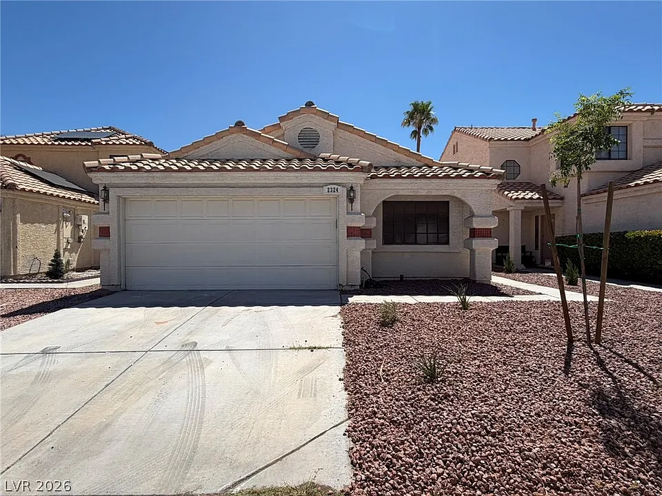 2324 Chapman Hill Dr