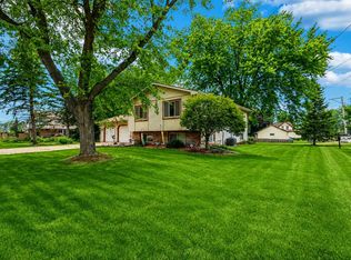6008 Exchange St, Mc Farland, WI 53558
