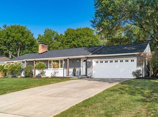 470 E Schreyer Pl, Columbus, OH 43214