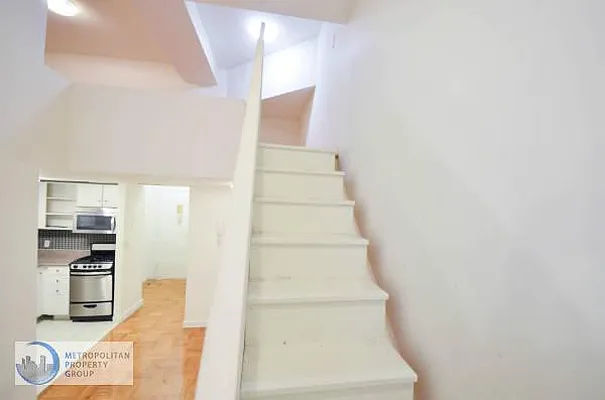 Rented by Metropolitan Property Group | media 26