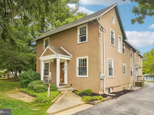 4 Crumley Ave, Malvern, PA 19355