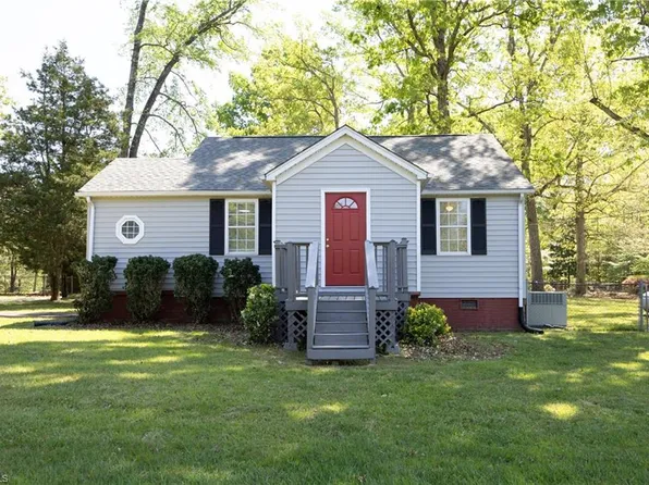 2490 Freshwater Rd, Haw River, NC 27258