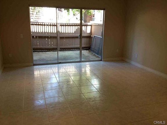 2nd image of 1072 Cabrillo Park Dr #B