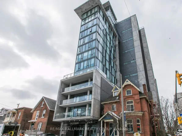 224 Lyon St N, Ottawa, ON
