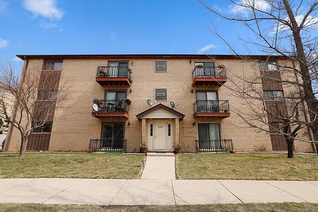 1st image of 4543 N Central Ave