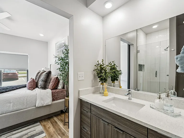 Nova Living — Photo 12