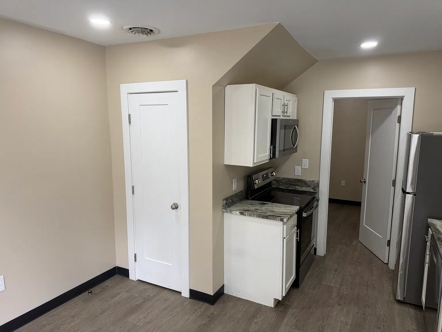 1 bed, 650 sqft, $750 — Photo 4