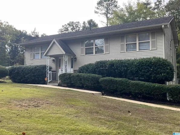 317 13th Way, Pleasant Grove, AL 35127