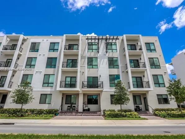 8363 NW 41st St #A-109, Doral, FL 33166
