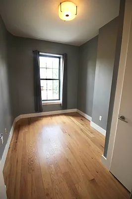 Rented by Delmark Realty LLC | media 17