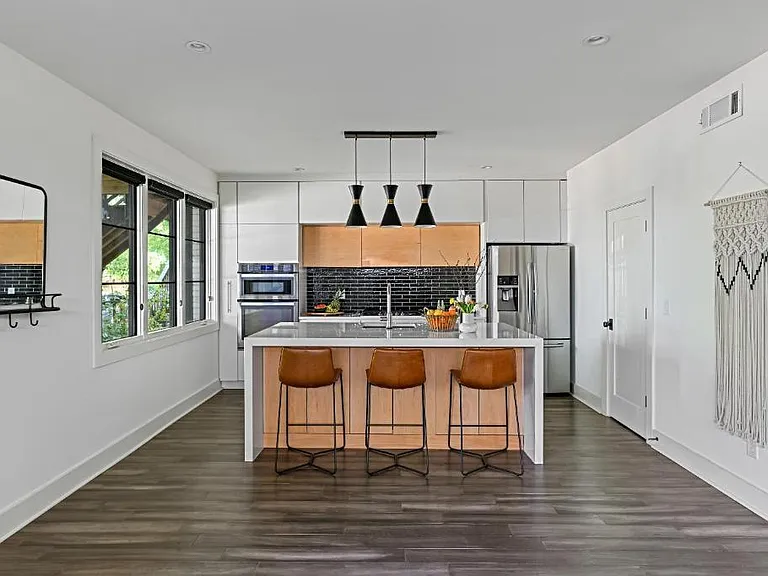 634 Bonaventure Ave NE #3 — Photo 30