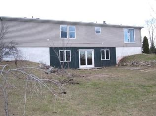 W6323 Westwind Rd, Plymouth, WI 53073