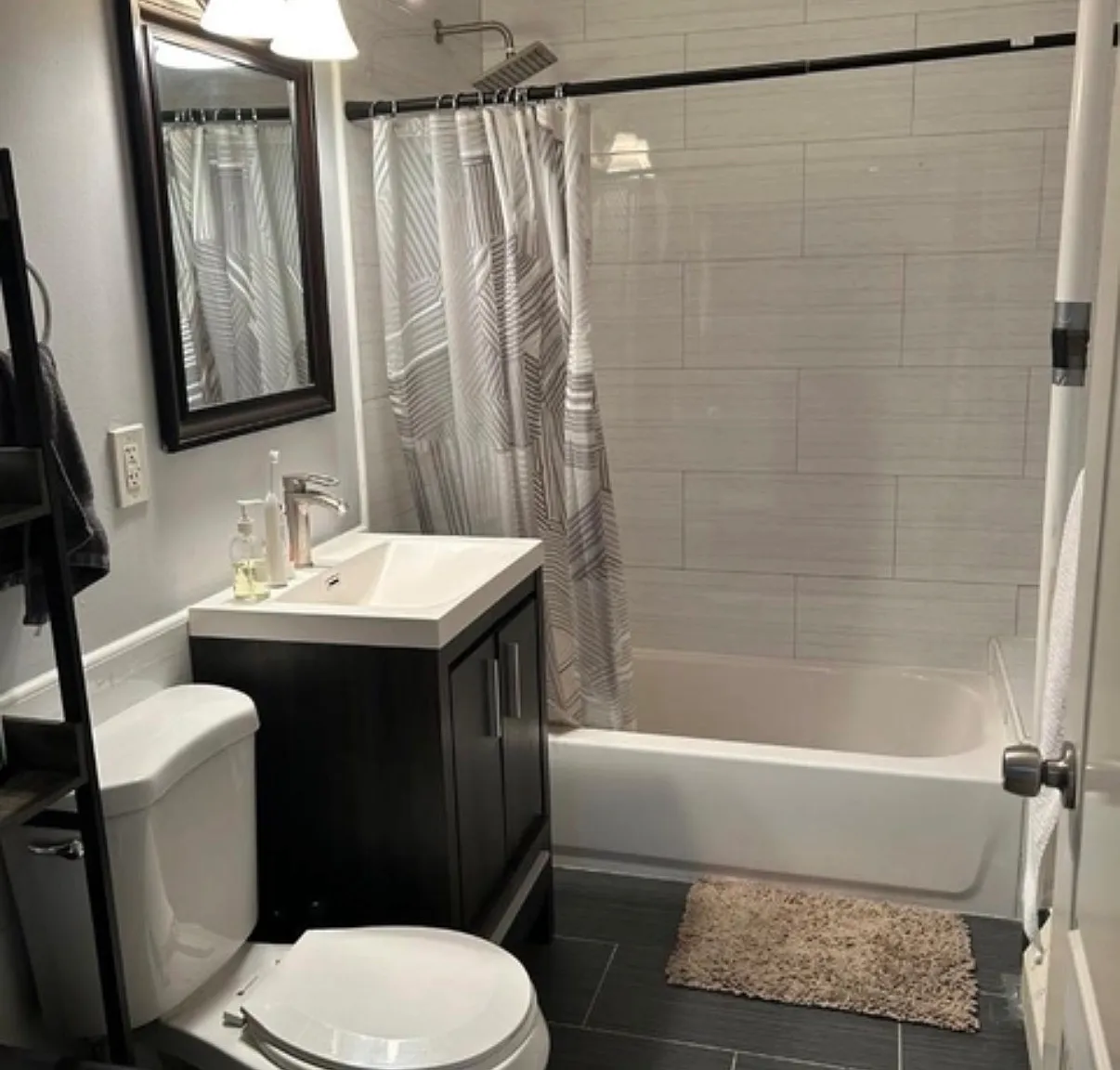 950 Bergen Street — Photo 3