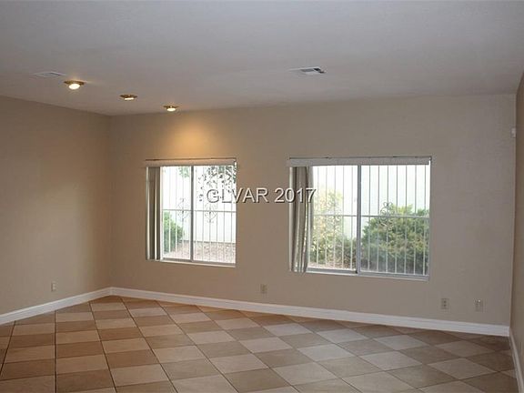 4th image of 1212 Pacific Terrace Dr