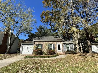 402 Hamlet Rd, Summerville, SC 29485