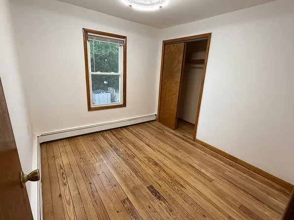 (undisclosed Address), Lodi, NJ 07644