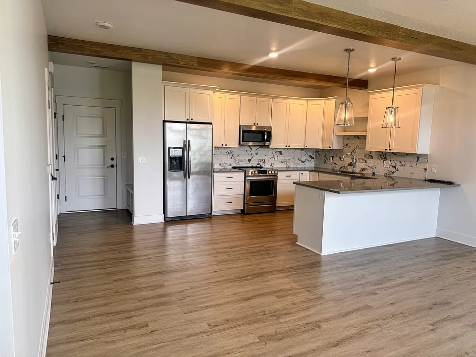 1905 SW Chautauqua Ln
