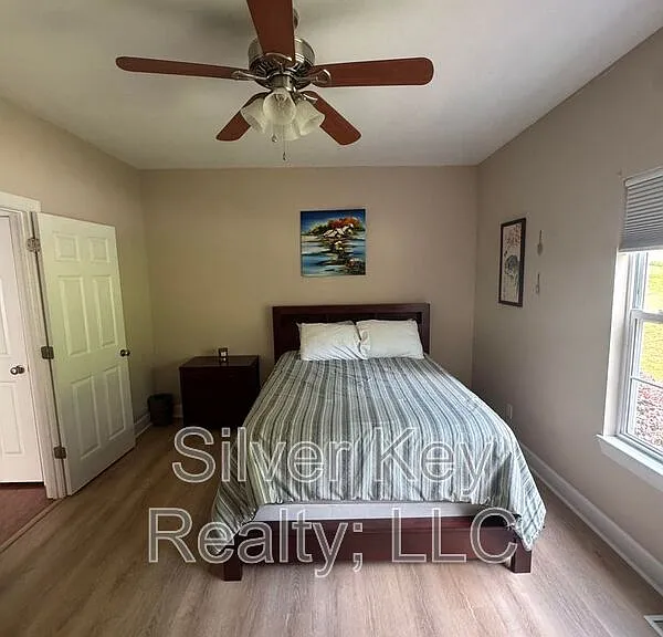 1980 Ridge Point Dr NW — Photo 21