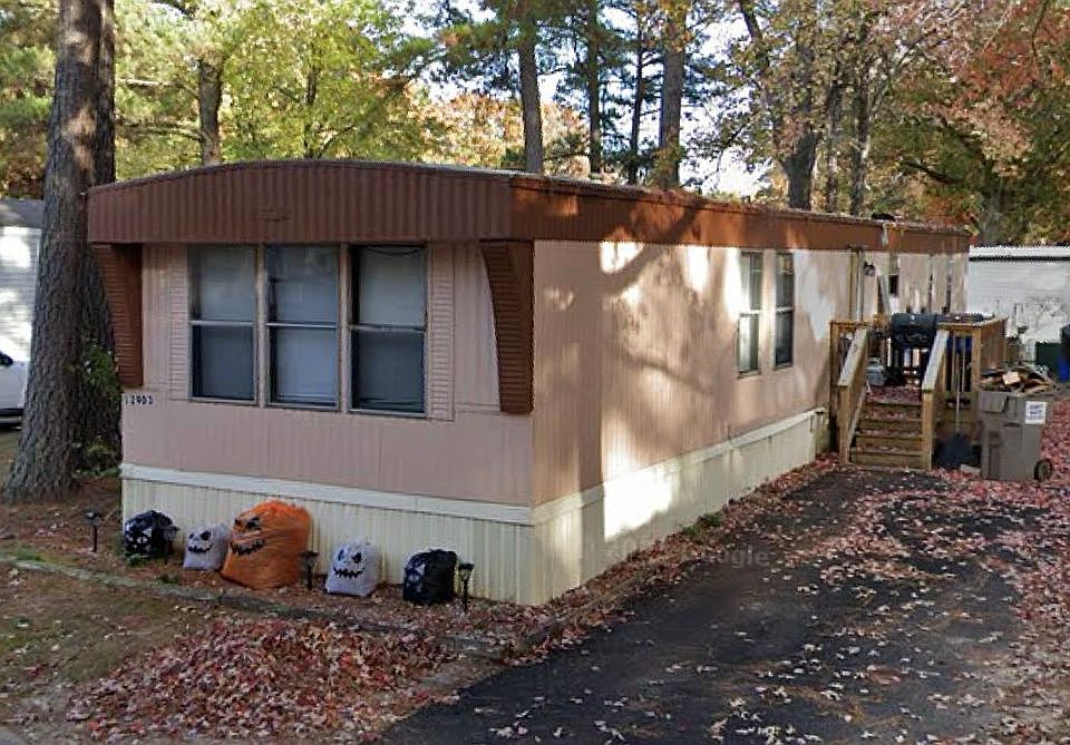 1st image of 12903 Seahorse Dr