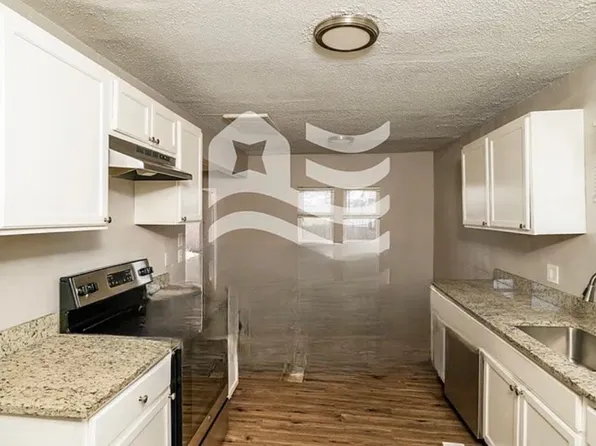 2943 S 111th East Ave, Tulsa, OK 74129