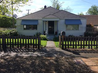 752 9th St, Springfield, OR 97477