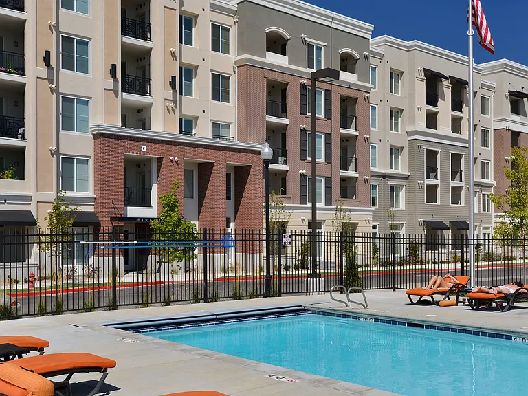 Birkhill Apartments — Photo 19