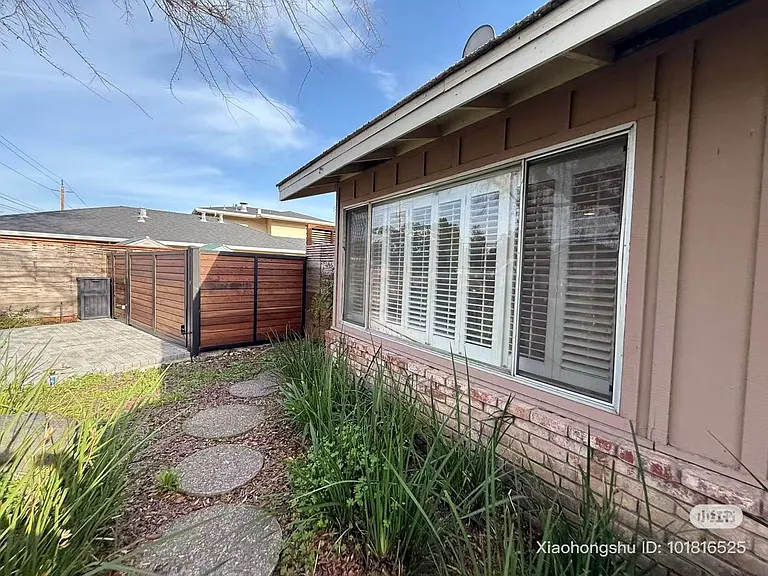 914 Colorado Ave — Photo 9
