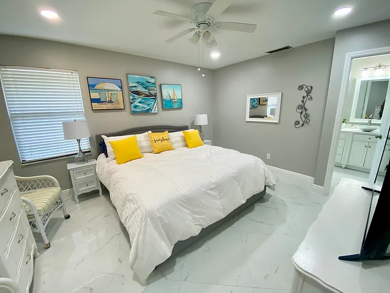 1127 E Seminole Ave #13D — Photo 8