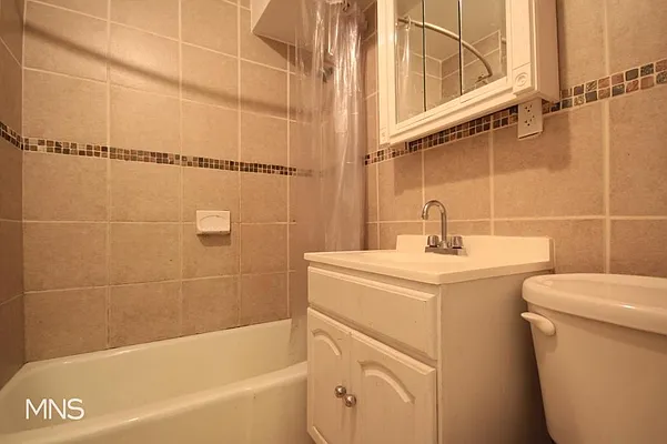 Rented by MNS | media 15